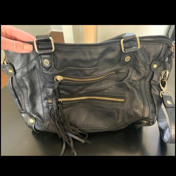 Steve Madden Black Zippered Purse - Picture 2 of 2